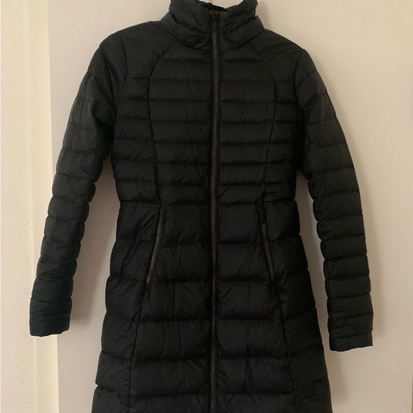 Lululemon Down Puff Coat/Jacket, size 4 - Picture 2 of 6